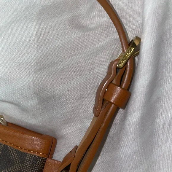 Michael Kors Tan and Brown Monogram Crossbody /fanny pack - Picture 4 of 7